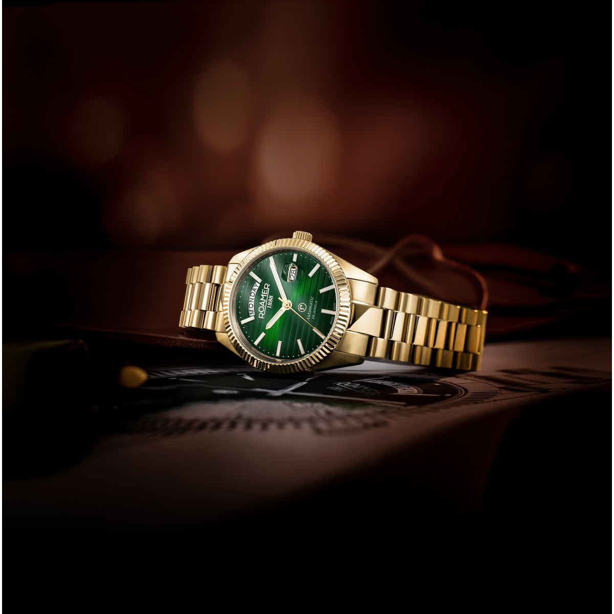 roamer primeline daydate ii gents 3 hand day & date mechanical wristwatch analog self winding watch