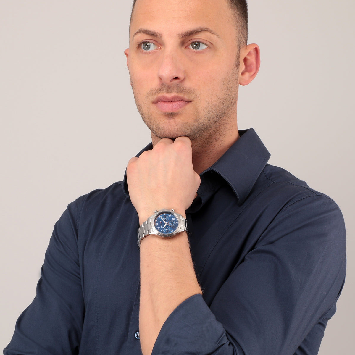 sector 270 37mm multi dial blue dial bracelet watch