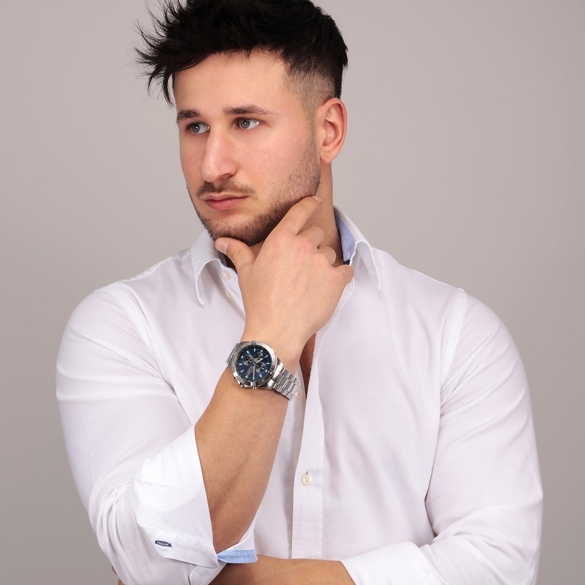 sector adv2500 43mm chronograph blue dial bracelet watch