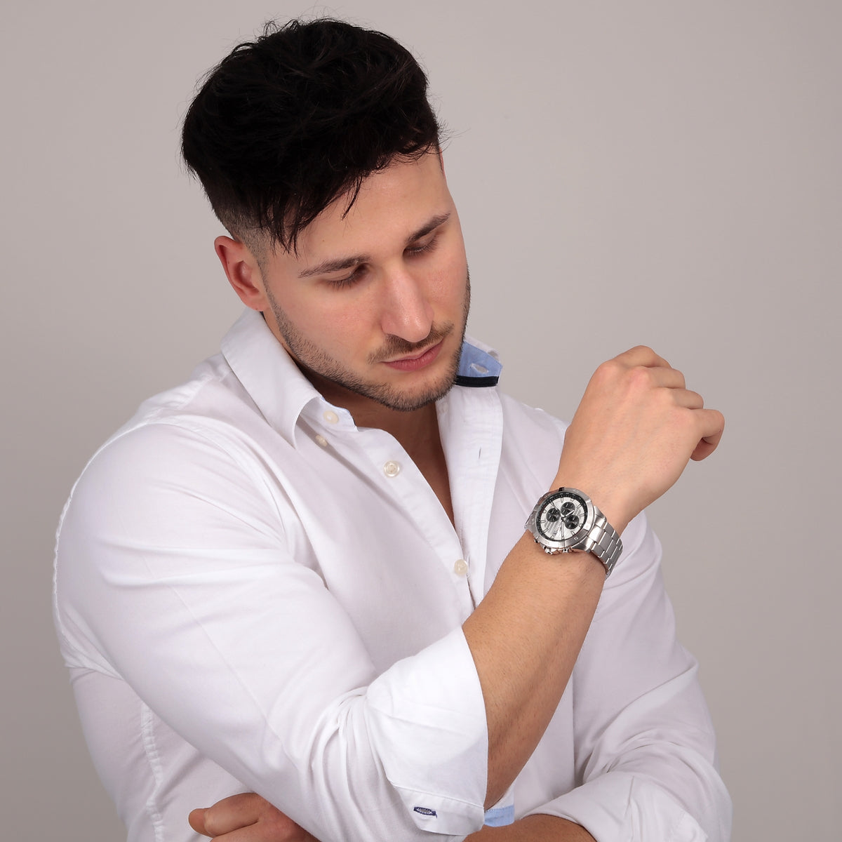 sector adv2500 43mm chronograph w/silver dial bracelet watch