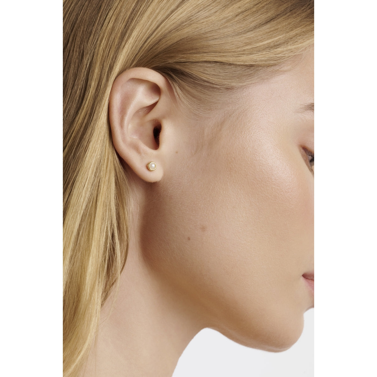 ted baker sinee: mini pearl stud earrings