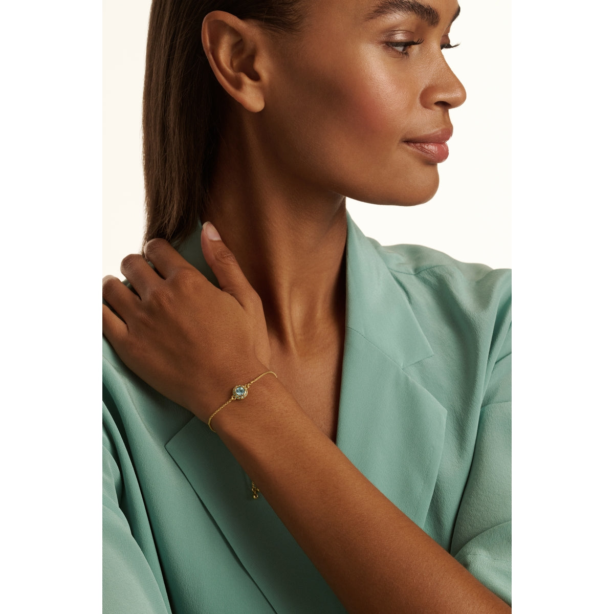 ted baker soletia: solitaire sparkle crystal stud bracelet gold tone clear crystal
