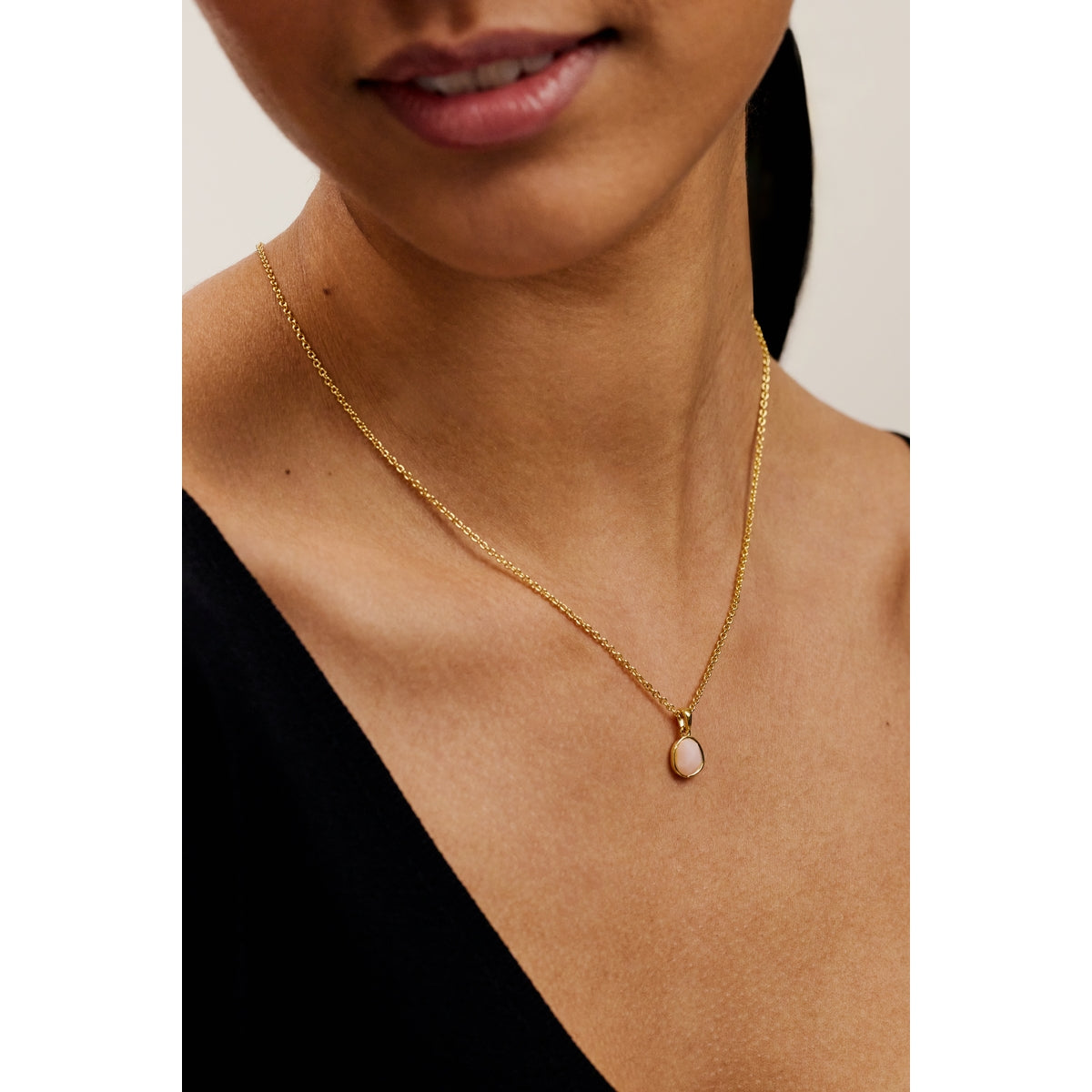 ted baker peralia: pebble stone pendant necklace gold tone, pink