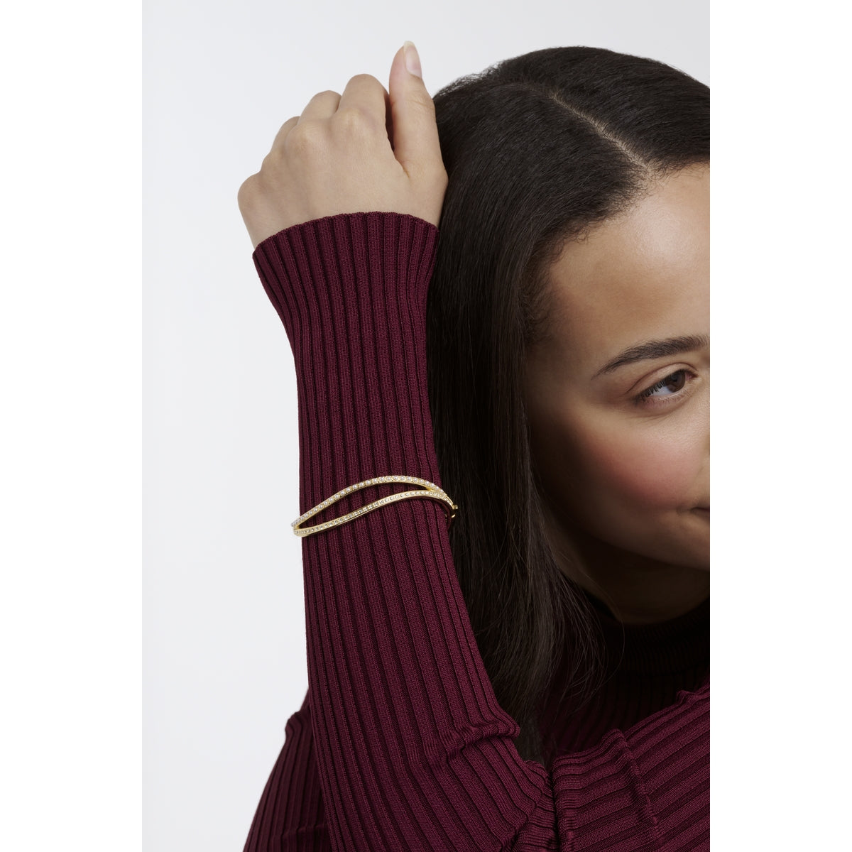 ted baker wavie: jewelled wave hinged crystal pearl gold tone bangle bracelet