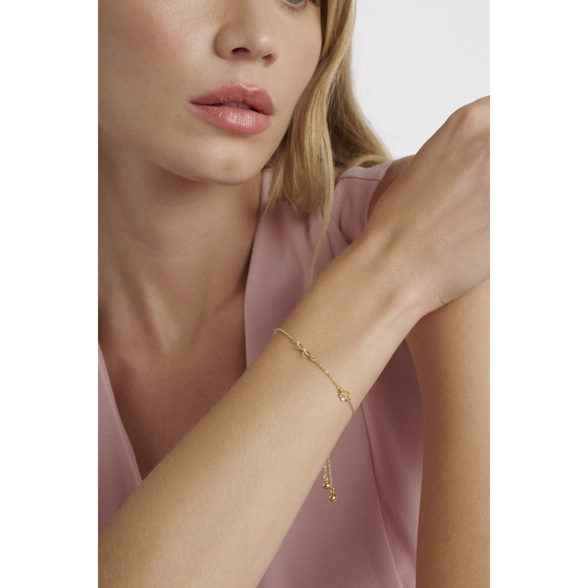 ted baker ilona: mini icons adjustable bracelet