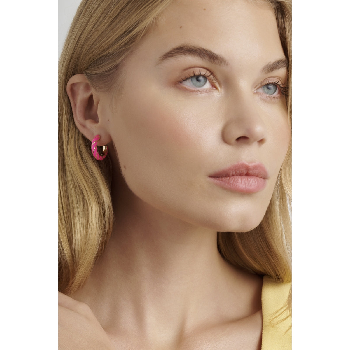 ted baker trinna: twist enamel hoop earrings
