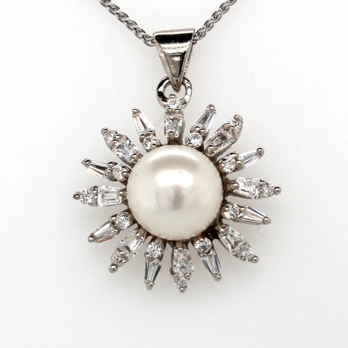 silver pearl-cz sun burst cluster earwire earrings & pendant set 8mm-9mm�on 45cm chain a