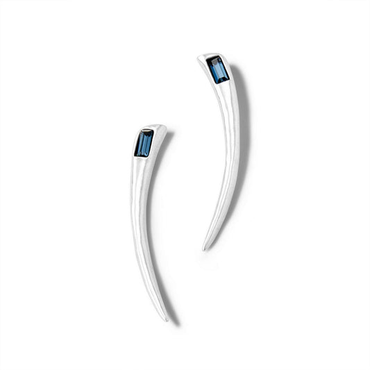 uno de 50 a tickle with a feather 5mm earring in metal clad with silver with  swarovski� elements.