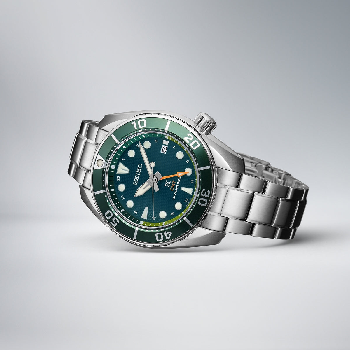 seiko prospex seascape 'sumo' solar gmt diver