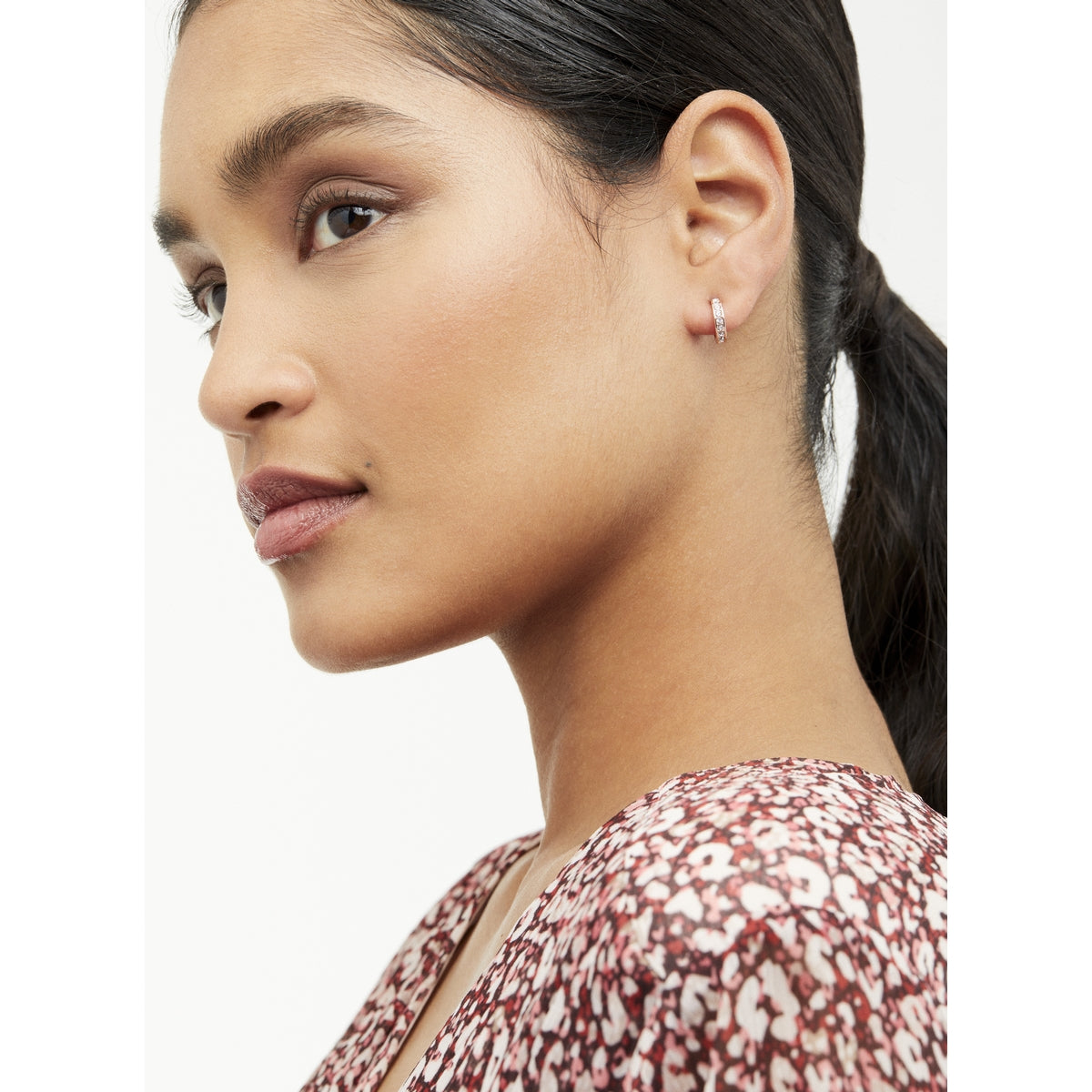 ted baker:: nano hoop huggie earring rose gold clear crystal