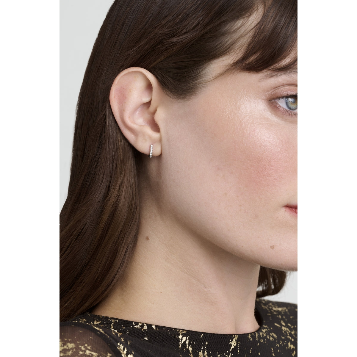 ted baker hettie: crystal hoop earrings (10mm)  silver tone clear crystal